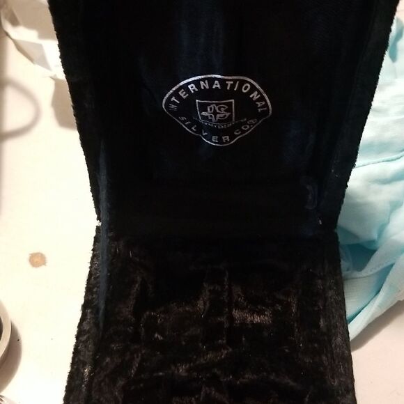 Vintage Napkin holder set 4 with box International silver plated co. - Picture 10 of 15